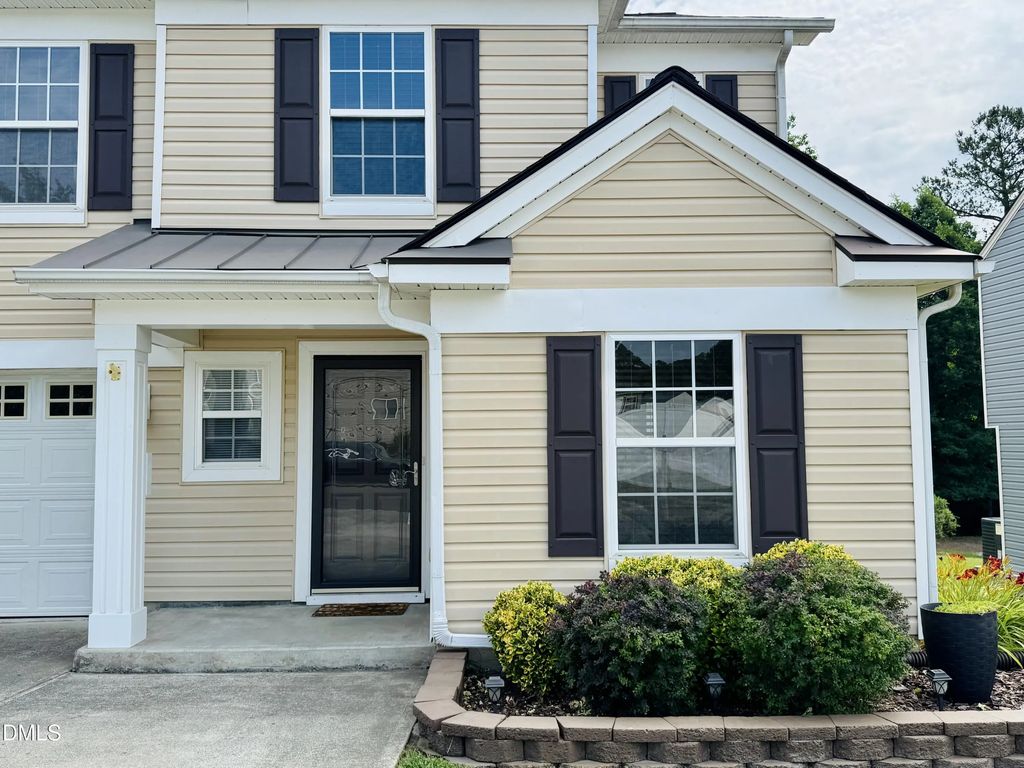 208 Knightwood Drive, Durham