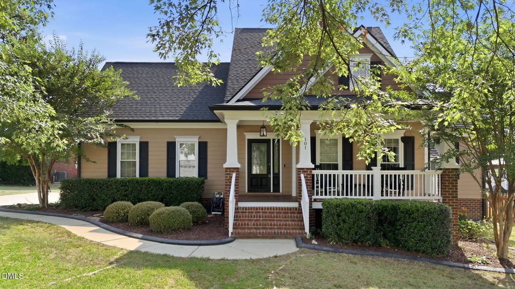 101 Caledonia Lane, Clayton