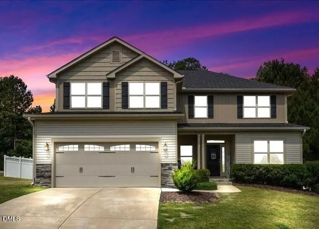 9 Rock Oak Court, Clayton
