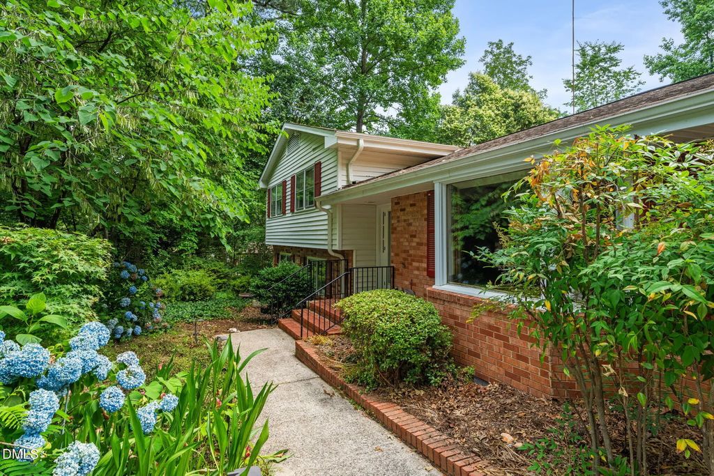 1103 Warren Avenue, Cary