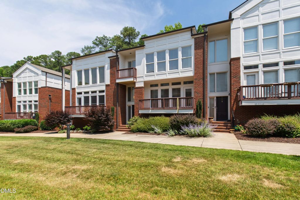 803 The Village Circle, Raleigh