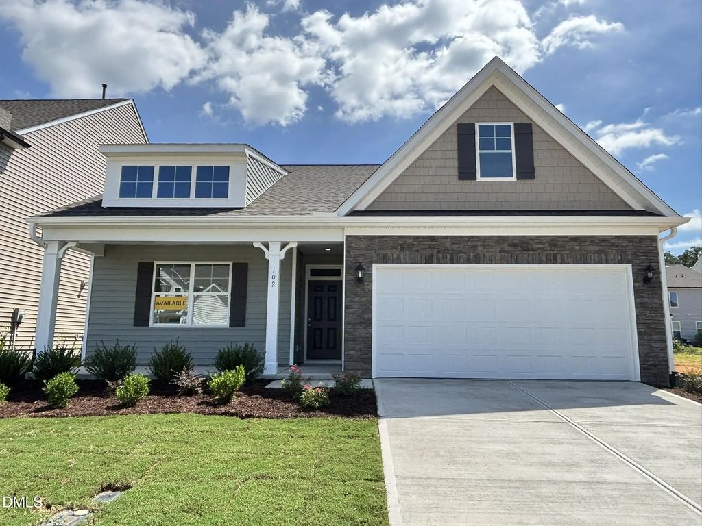 102 Steppe Way, Garner
