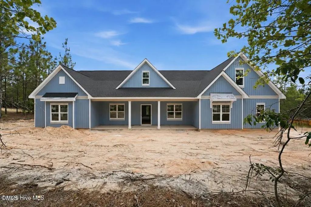 2013 Pewter Lane, West End