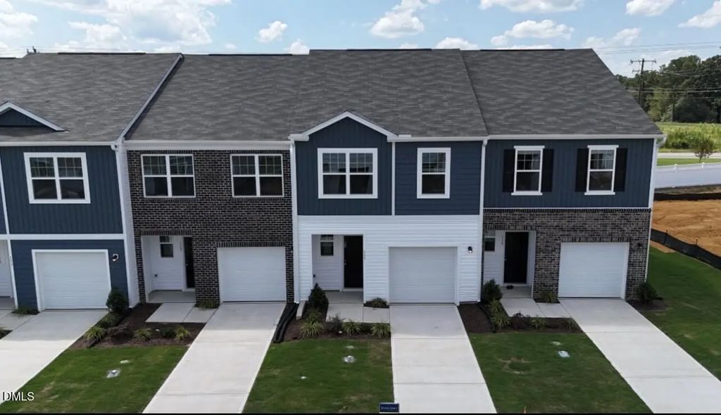 117 S Meyers Court, Clayton