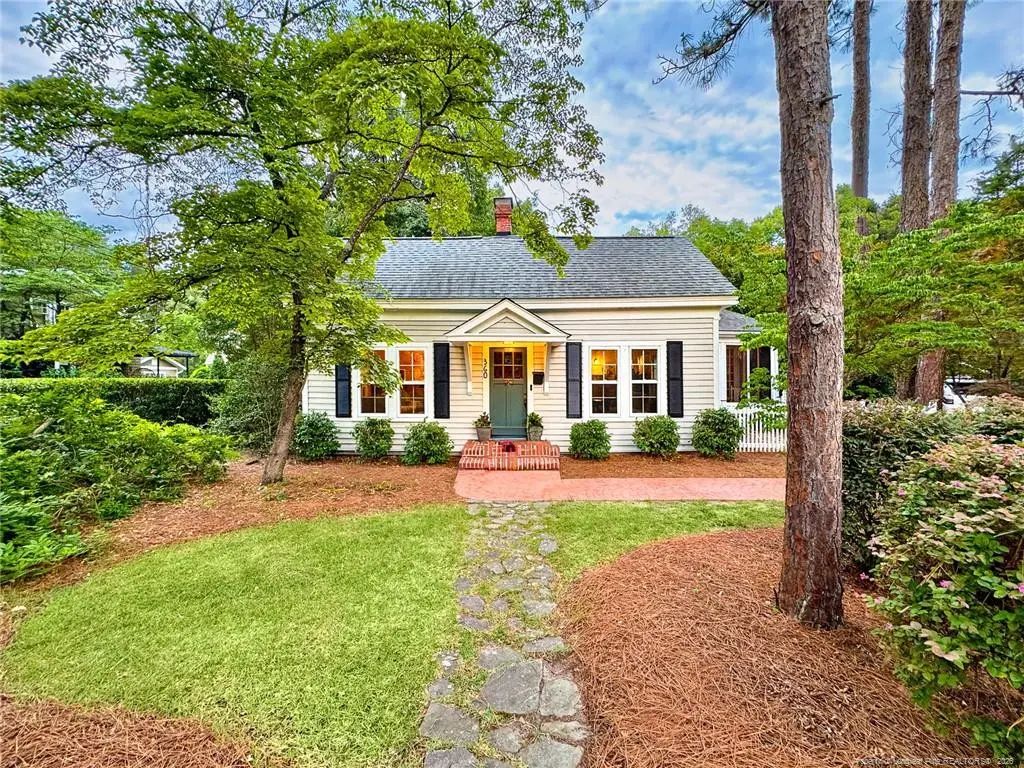 360 S Ashe Street, Southern Pines