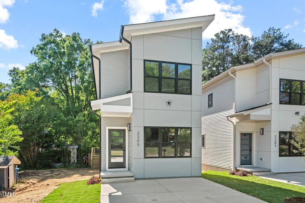 2205 Tampa Avenue, Durham