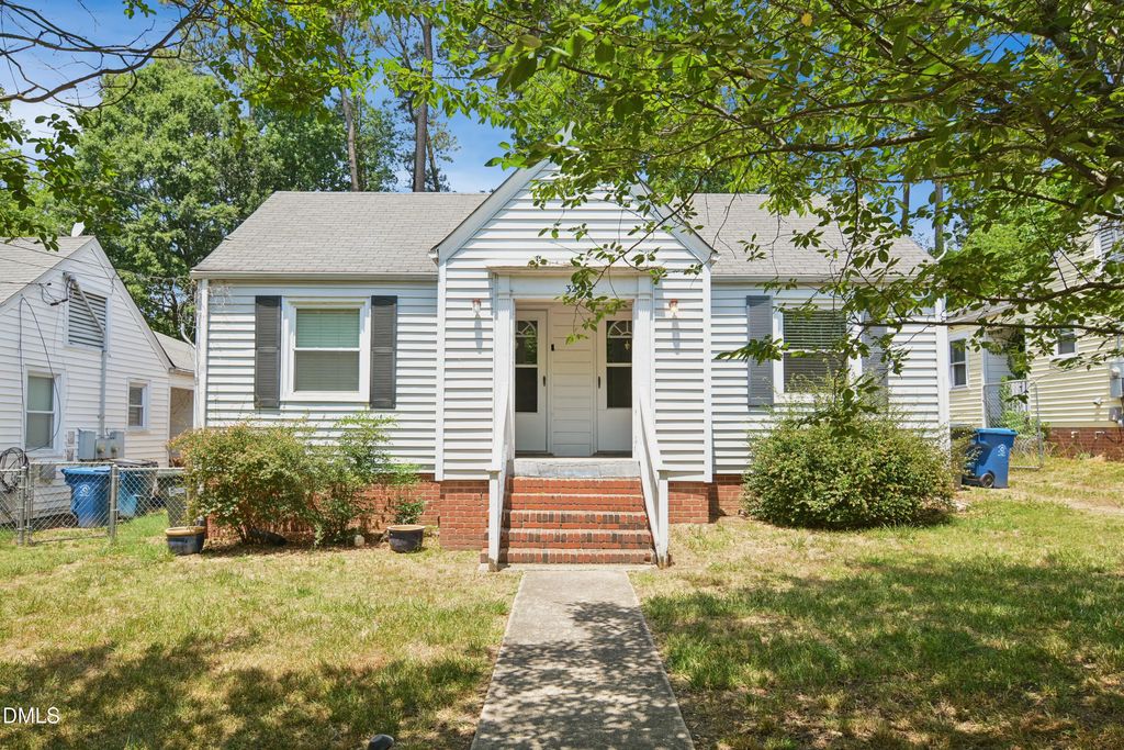 320 Clark Street, Durham