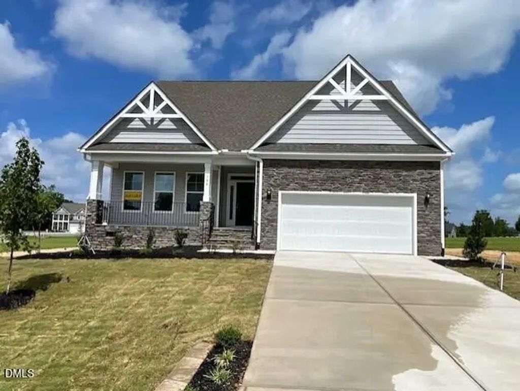 106 Browning Ml Drive, Wendell