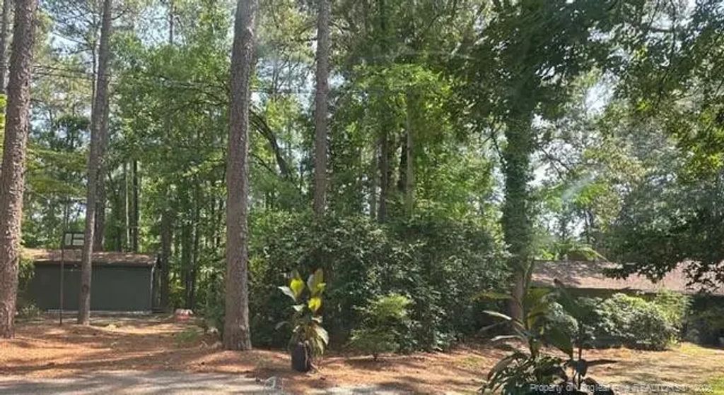 6245 Cliffdale Road, Fayetteville