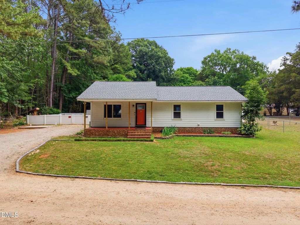 816 N Wingate Street, Wake Forest