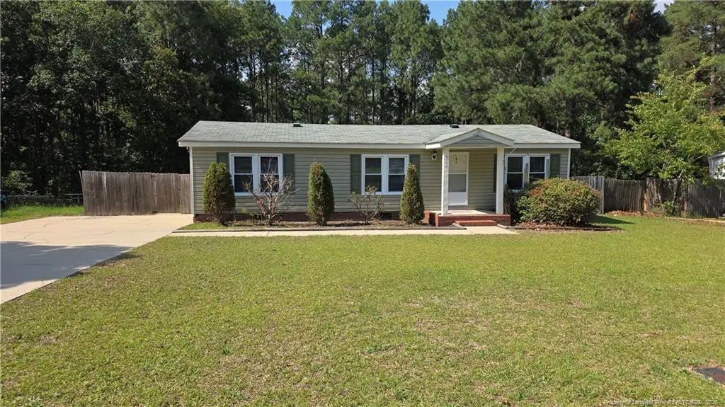 304 Mcdougald Drive, Raeford