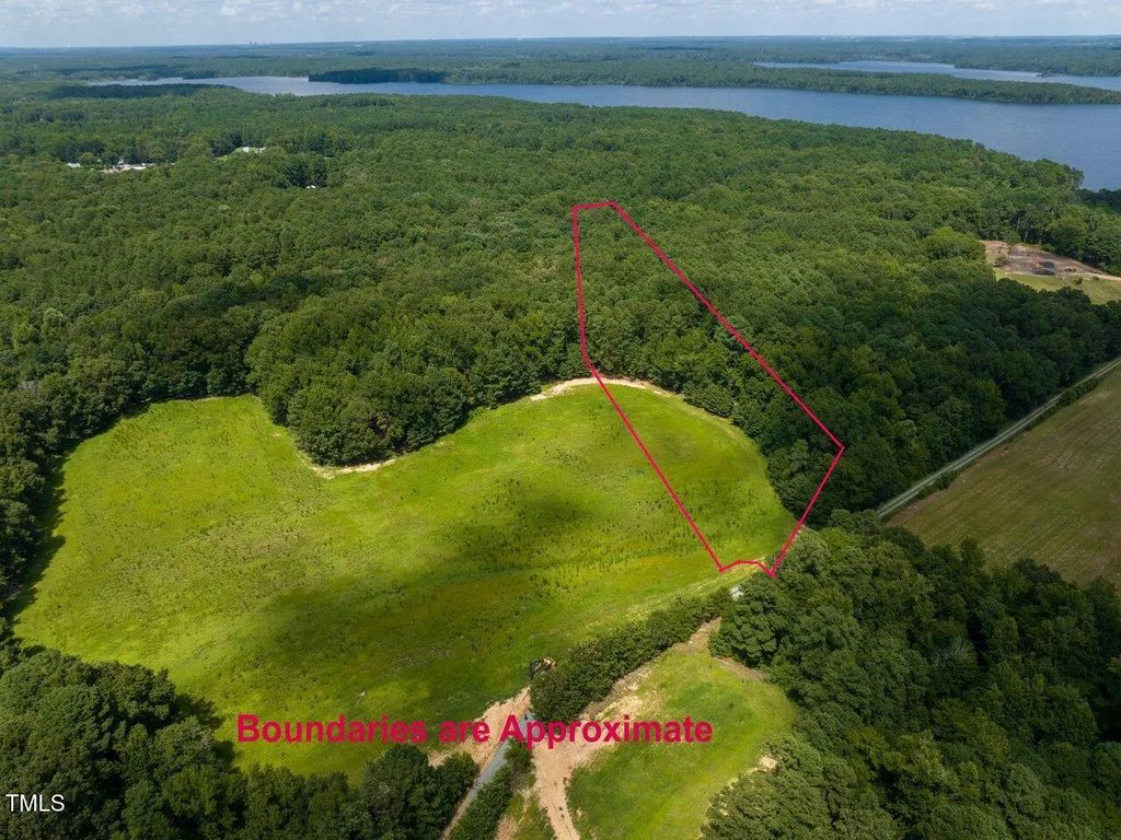 197 Lakeside Drive, Chapel Hill