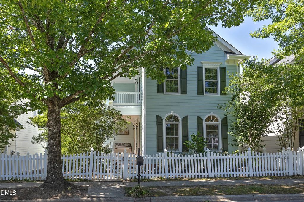 605 Carpenter Town Lane, Cary