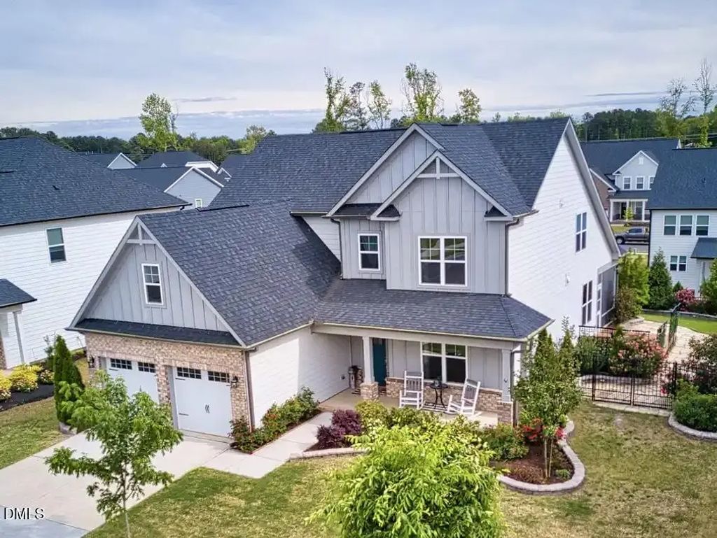 624 Marion Hills Way, Knightdale