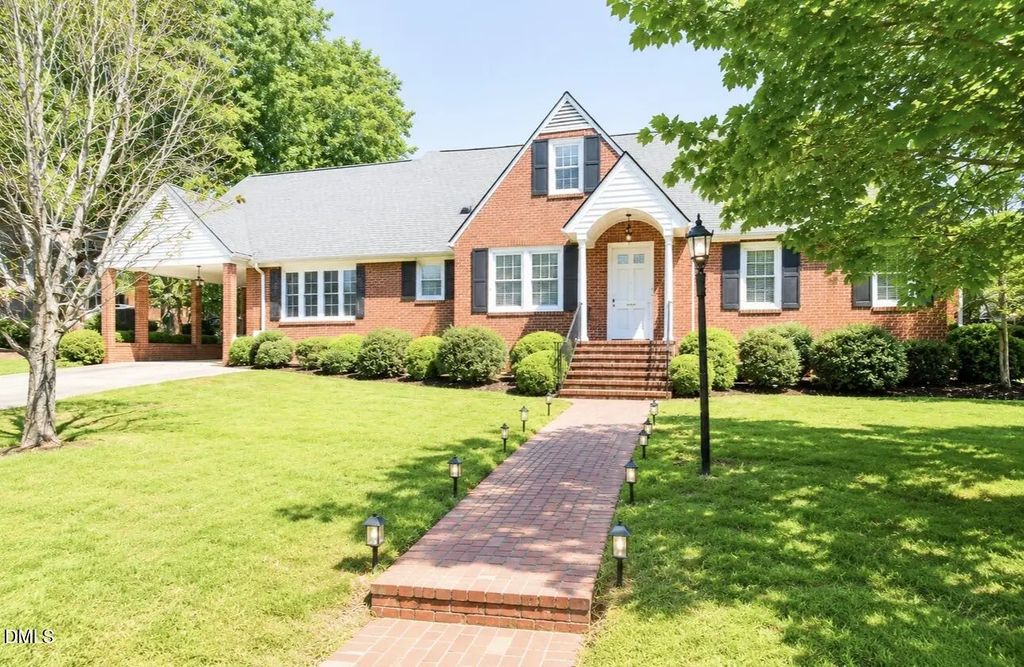 304 Walker Avenue, Norlina