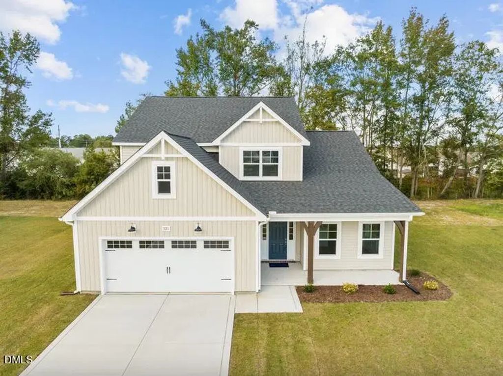 226 Cardovia Way, Wendell