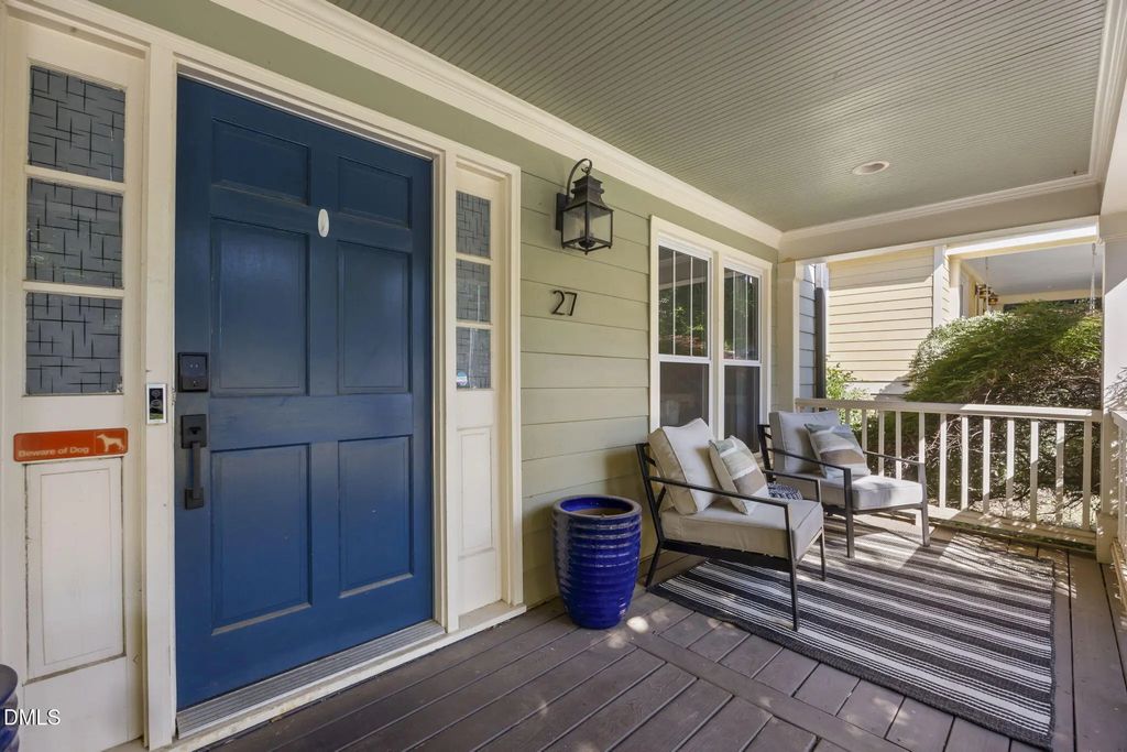 27 Summit Avenue, Raleigh