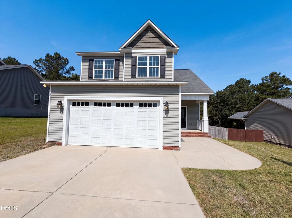 858 Omaha Drive, Broadway