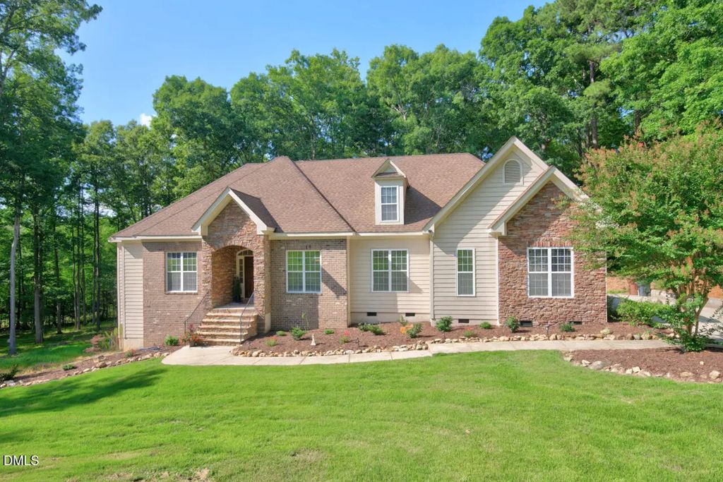 316 Ross Drive, Pittsboro