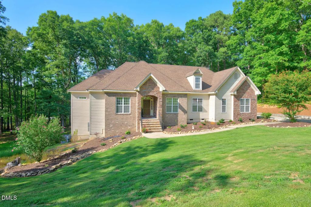 316 Ross Drive, Pittsboro