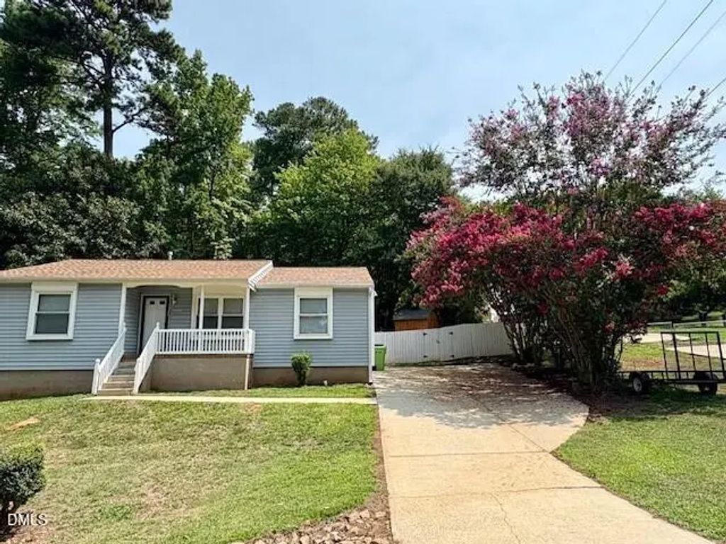 2600 Courier Court, Raleigh
