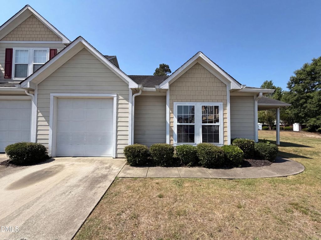 3066 Candlelight Drive, Fayetteville