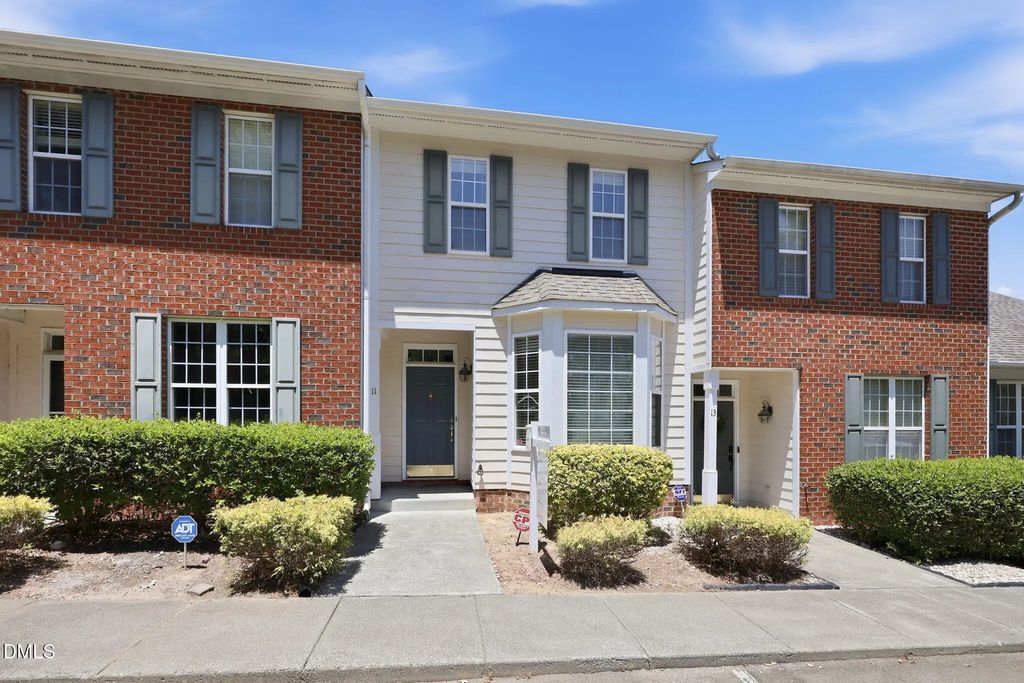 11 Signet Drive, Durham