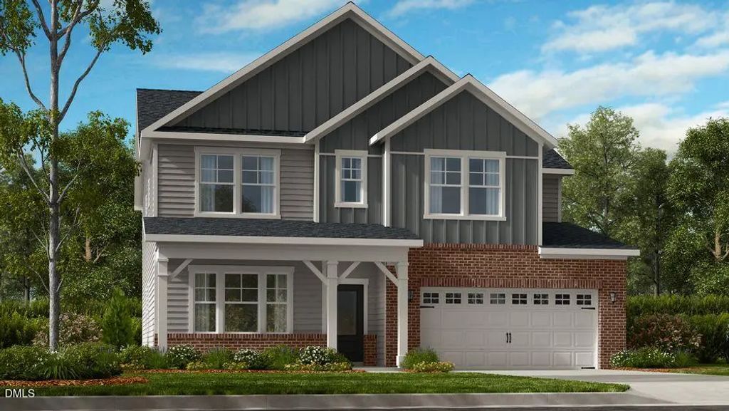 309 Diamond Bluff Lane, Holly Springs