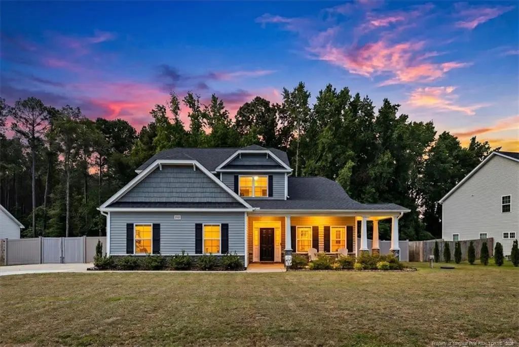 6932 Running Fox Road, Hope Mills