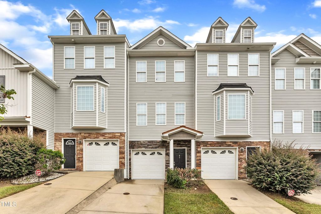 650 Ganyard Farm Way 5, Durham