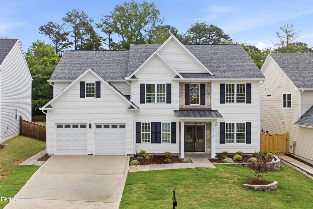 7608 Silver View Lane, Raleigh