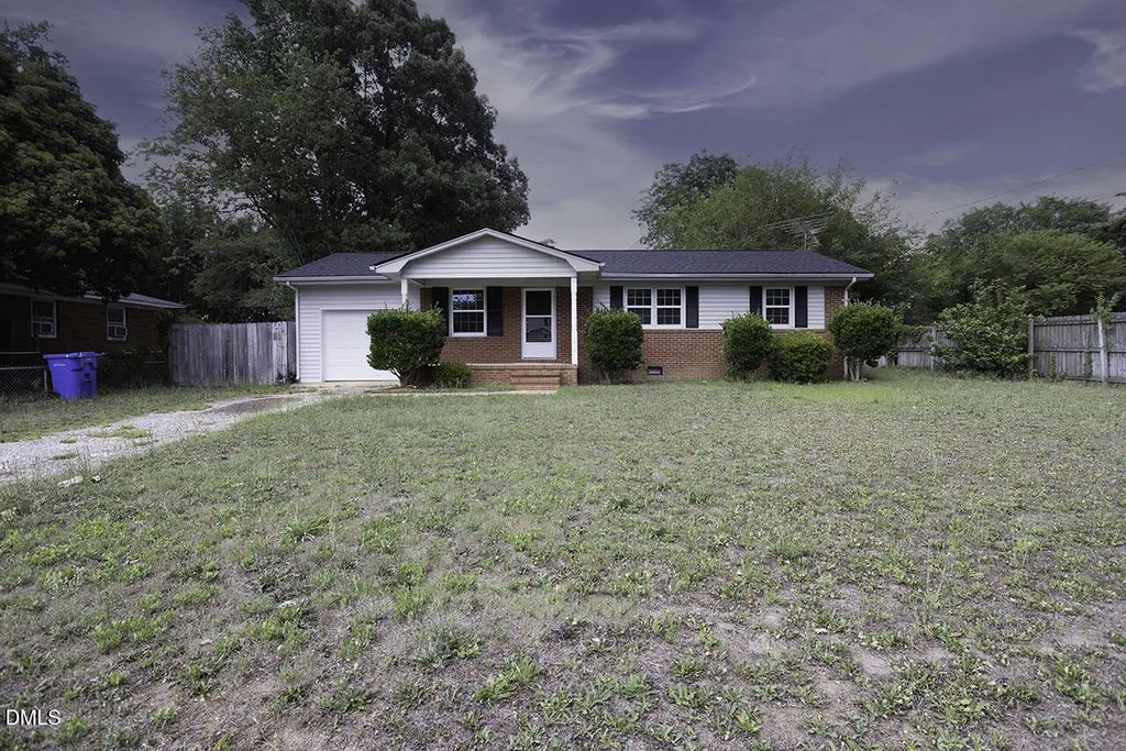529 Clifford Avenue, Fayetteville