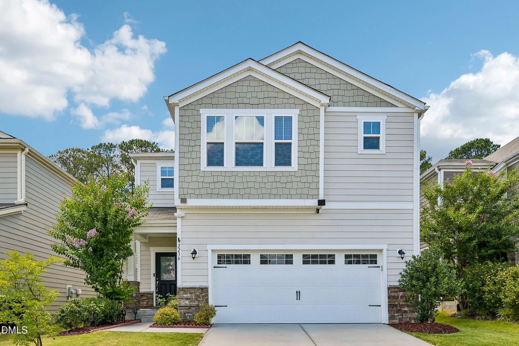 2234 Gregor Overlook Lane, Apex