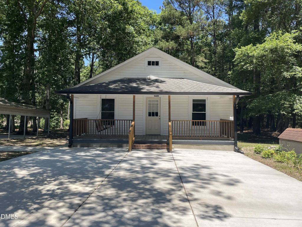541 New Elam Church Road, Moncure
