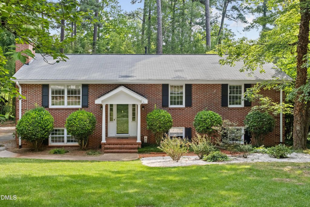 4816 Deerwood Drive, Raleigh