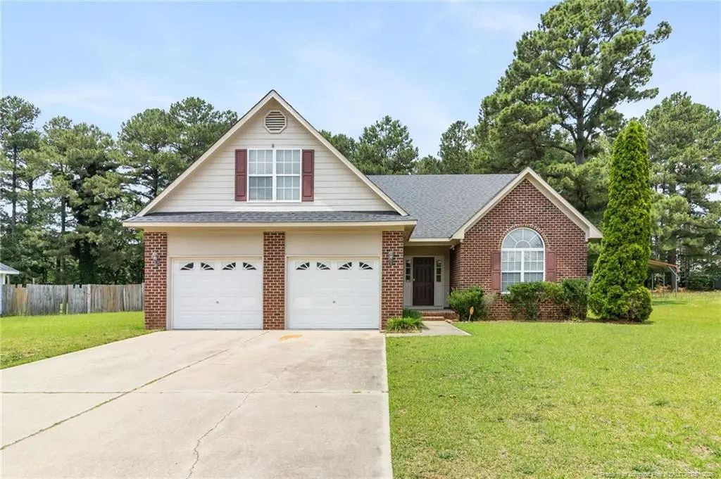107 Hollow Lane, Raeford