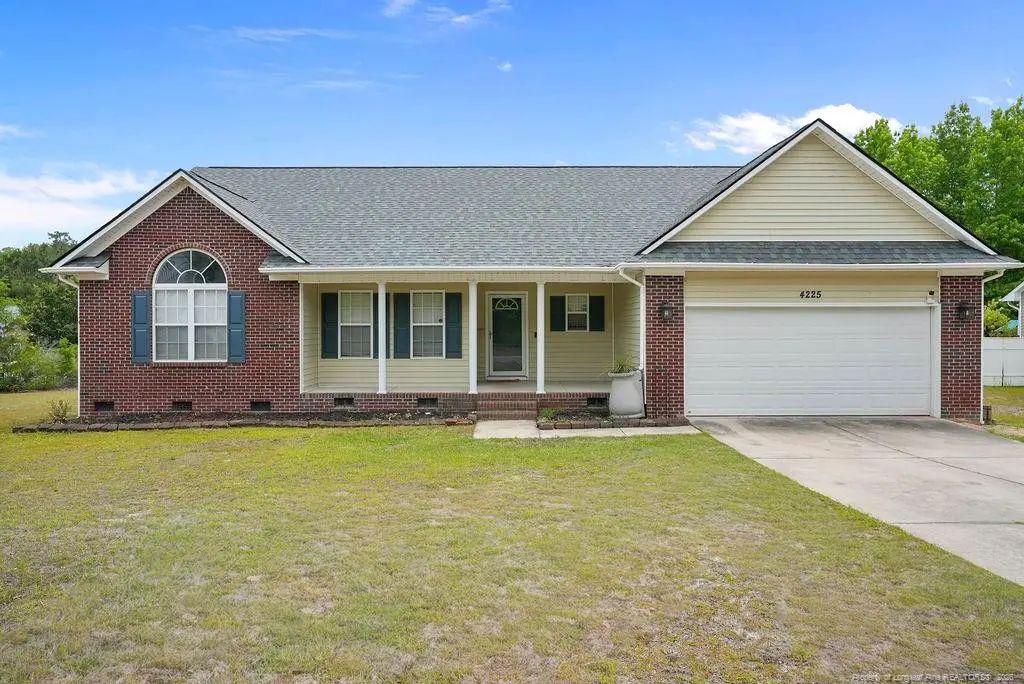 4225 Redmill Lane, Hope Mills