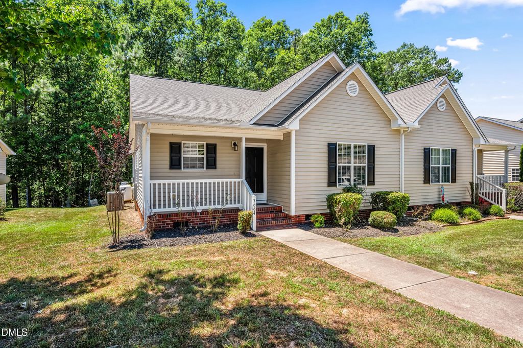 3664 E Cotton Gin Drive, Clayton
