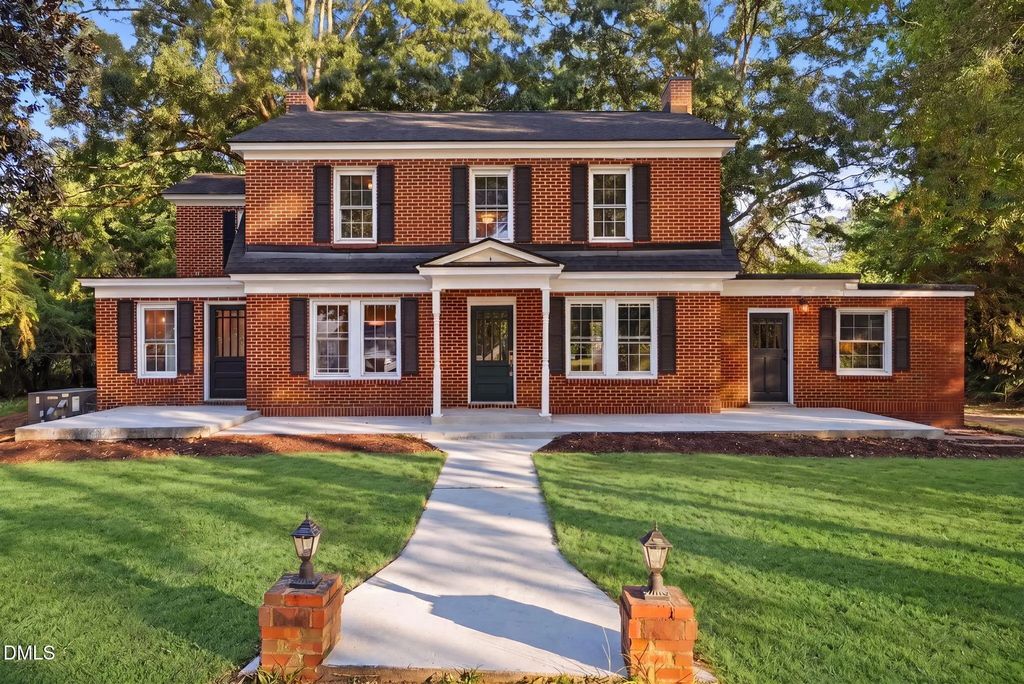 1424 Carthage Street, Sanford