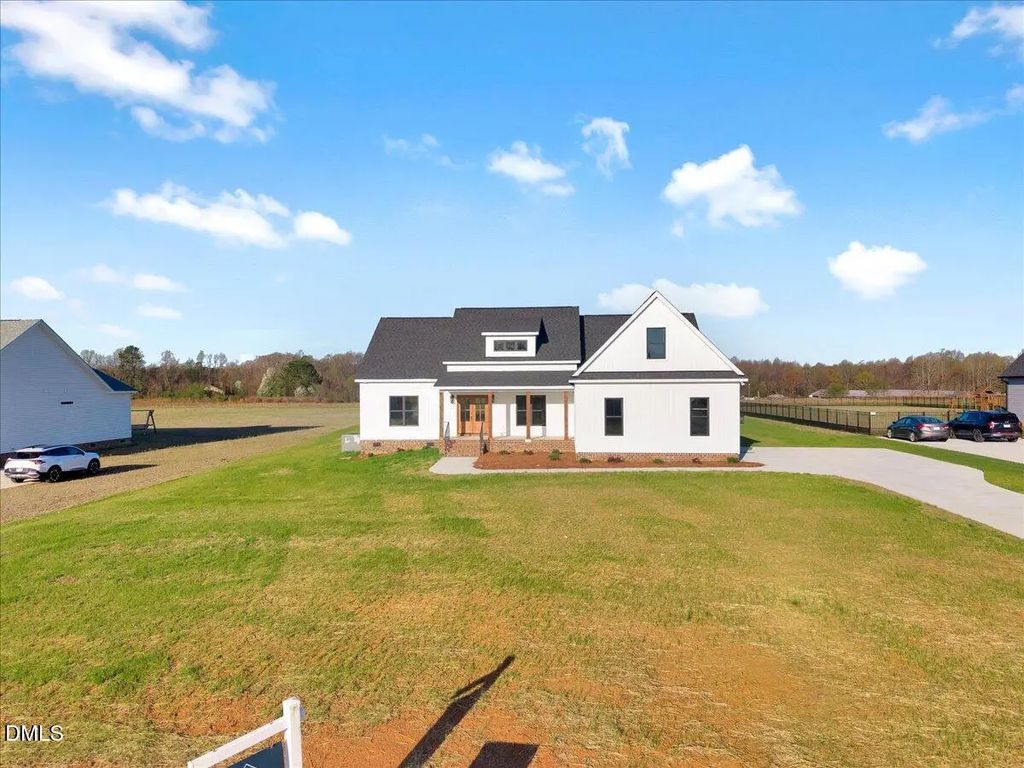 2237 Heartland Road, Battleboro