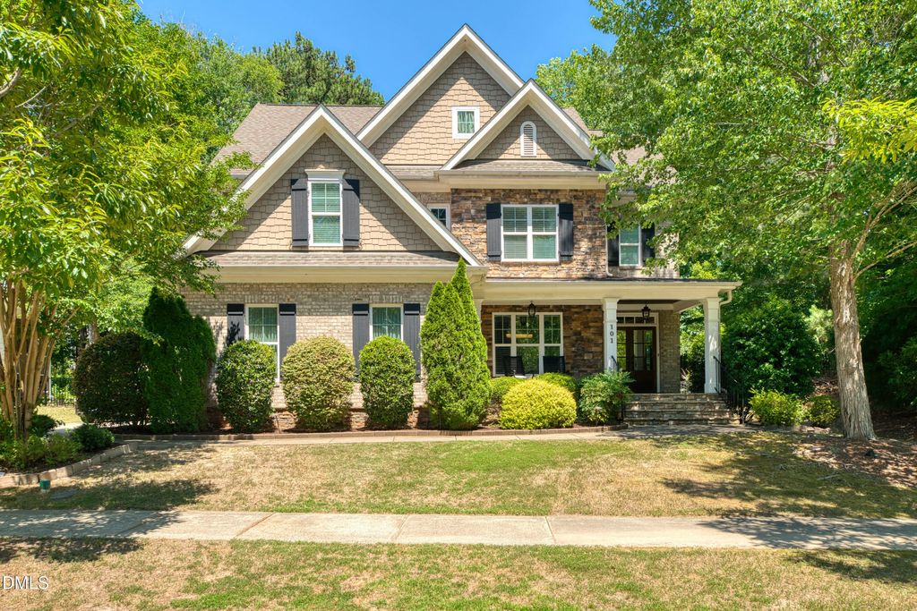 101 Roseberry Way, Holly Springs