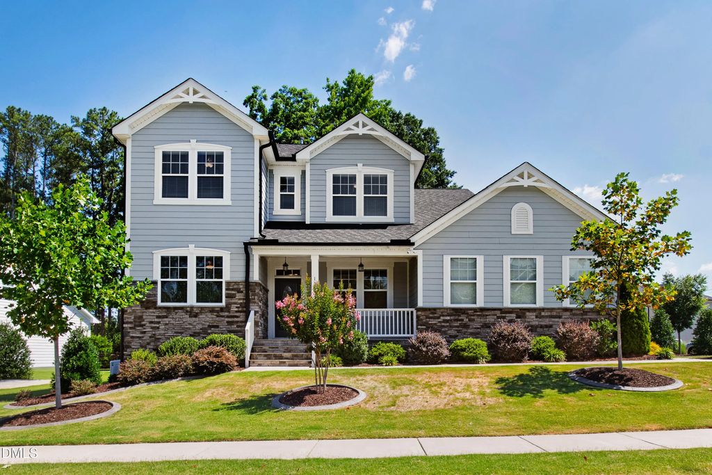 1300 Commons Ford Place, Apex
