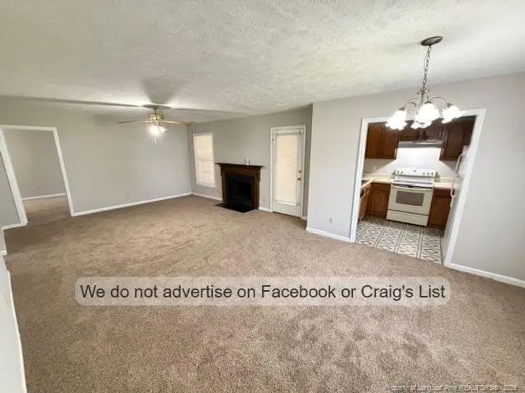 6855 Shawcross Lane, Fayetteville