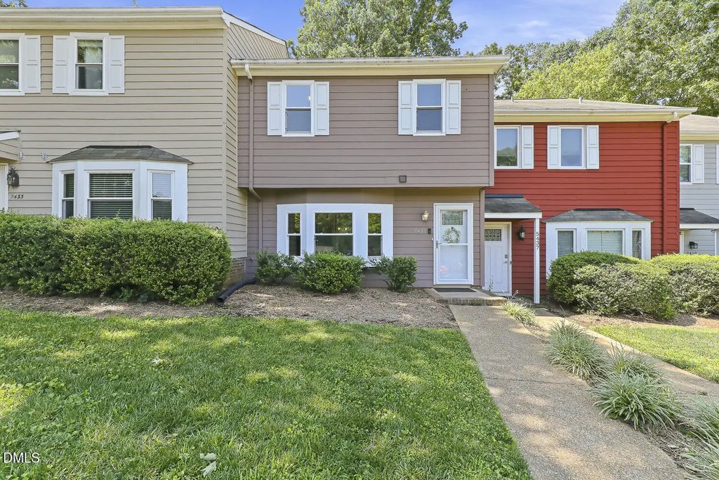 5435 Pine Top Circle, Raleigh