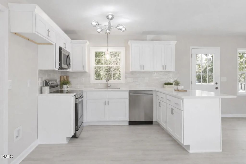 8 Bair Circle, Durham