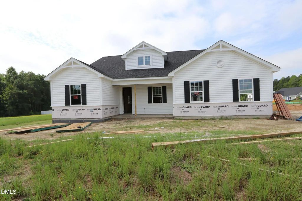 444 Denali Drive, Angier