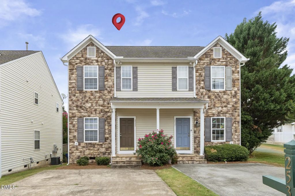 2533 Bay Harbor Drive, Raleigh