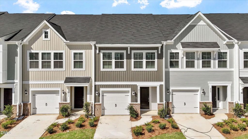 237 Elyse Overlook Lp 41, Sanford