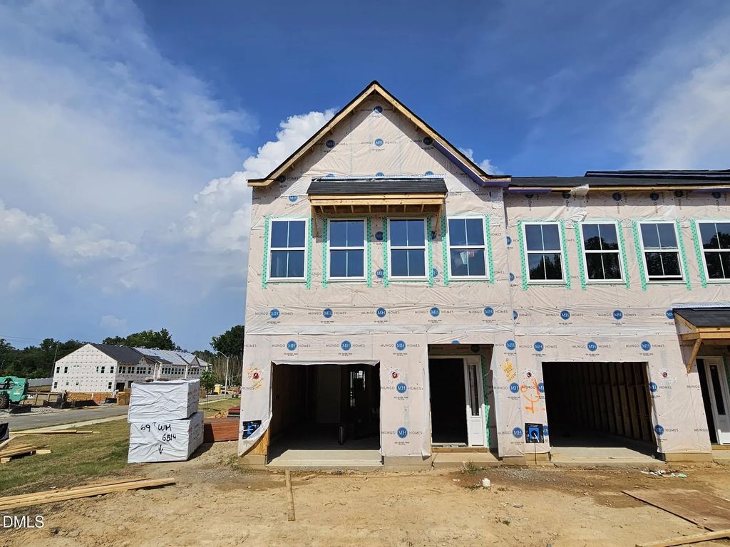 121 Elyse Overlook Lp 44, Sanford