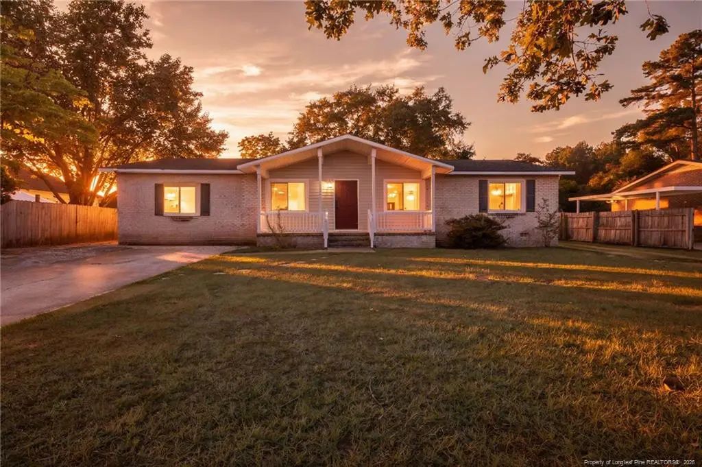 6513 Senator Drive, Fayetteville